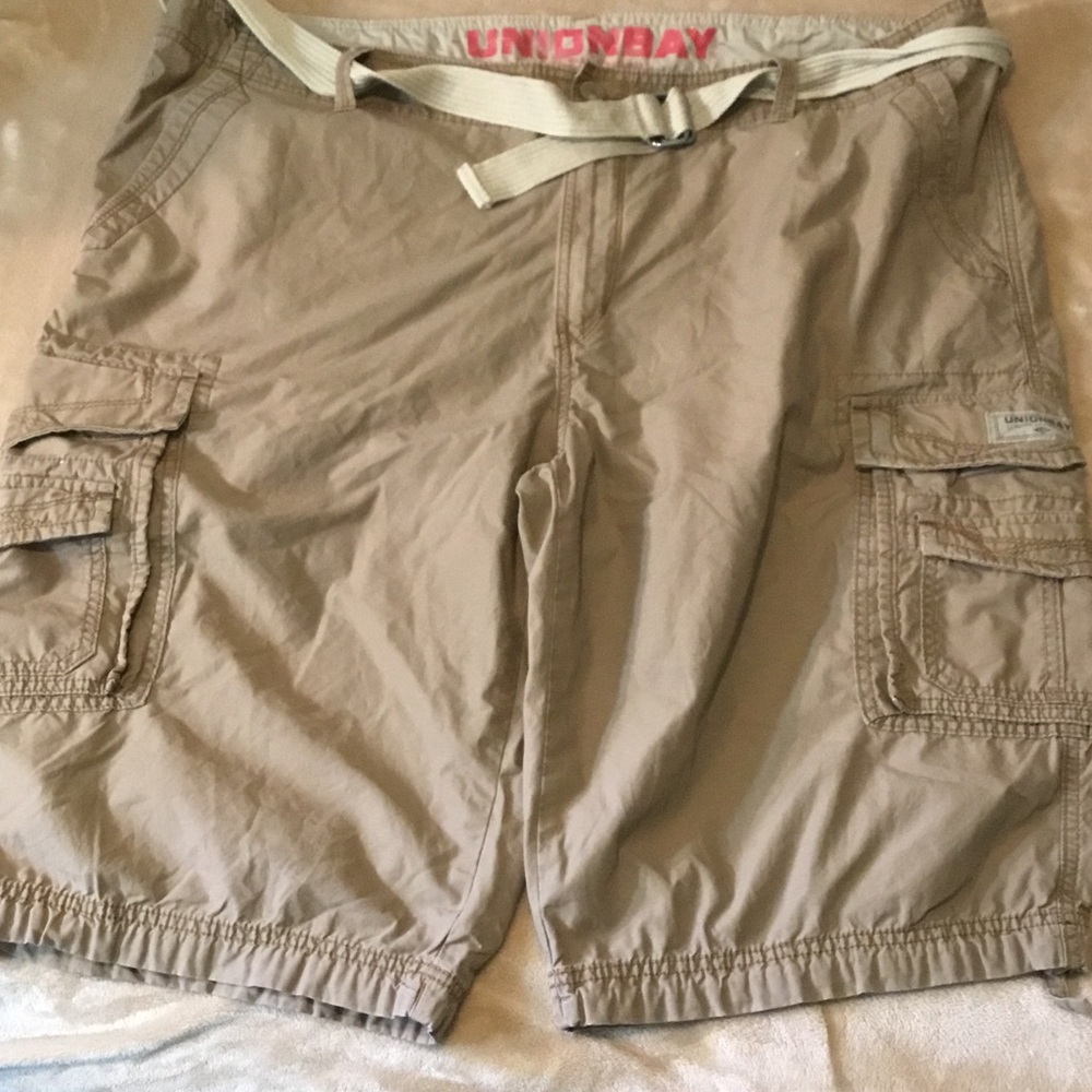 UNIONBAY Mens Khaki Cargo Shorts with Utility Pockets